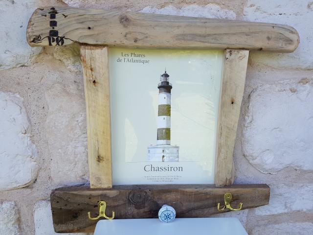cadre en bois flotté d'Oléron phare de Chassiron