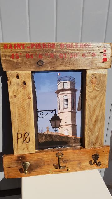 Cadre Accroche clés en bois flotté d'Oléron photo église de St Pierre d'Oléron 