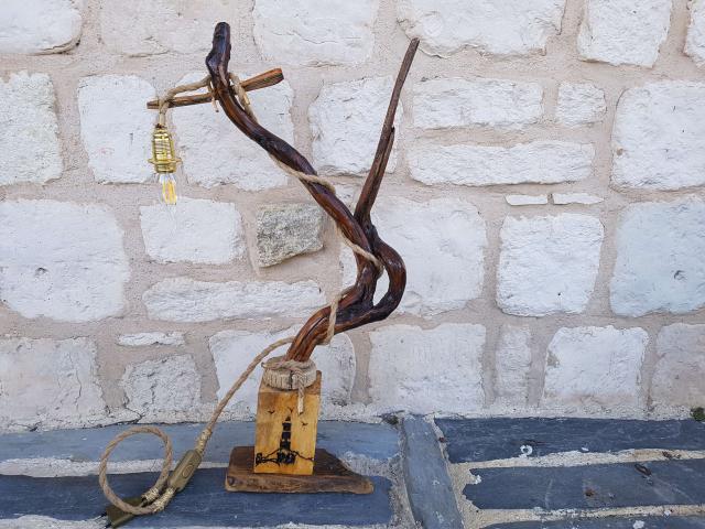 Lampe en bois flotté d' Oléron