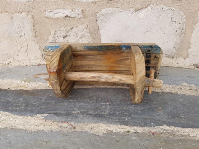 Distributeur WC en bois flotté d'Oléron